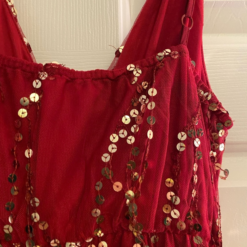 Dress - Picture 8 of 9